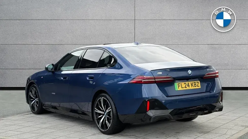 Used BMW i5 M Sport 246 kW (335 HP) 2024 Blue