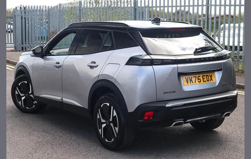 Second-hand Peugeot 2008 GT 143 CP (105 kW) 2025 Gri SUV