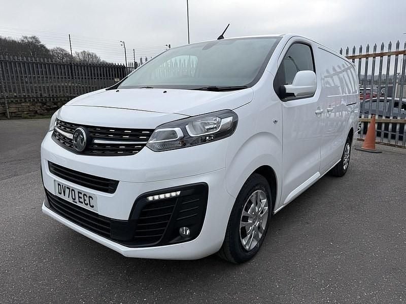 Used Vauxhall Vivaro Sportive 100 HP (73 kW) 2020 White MPV