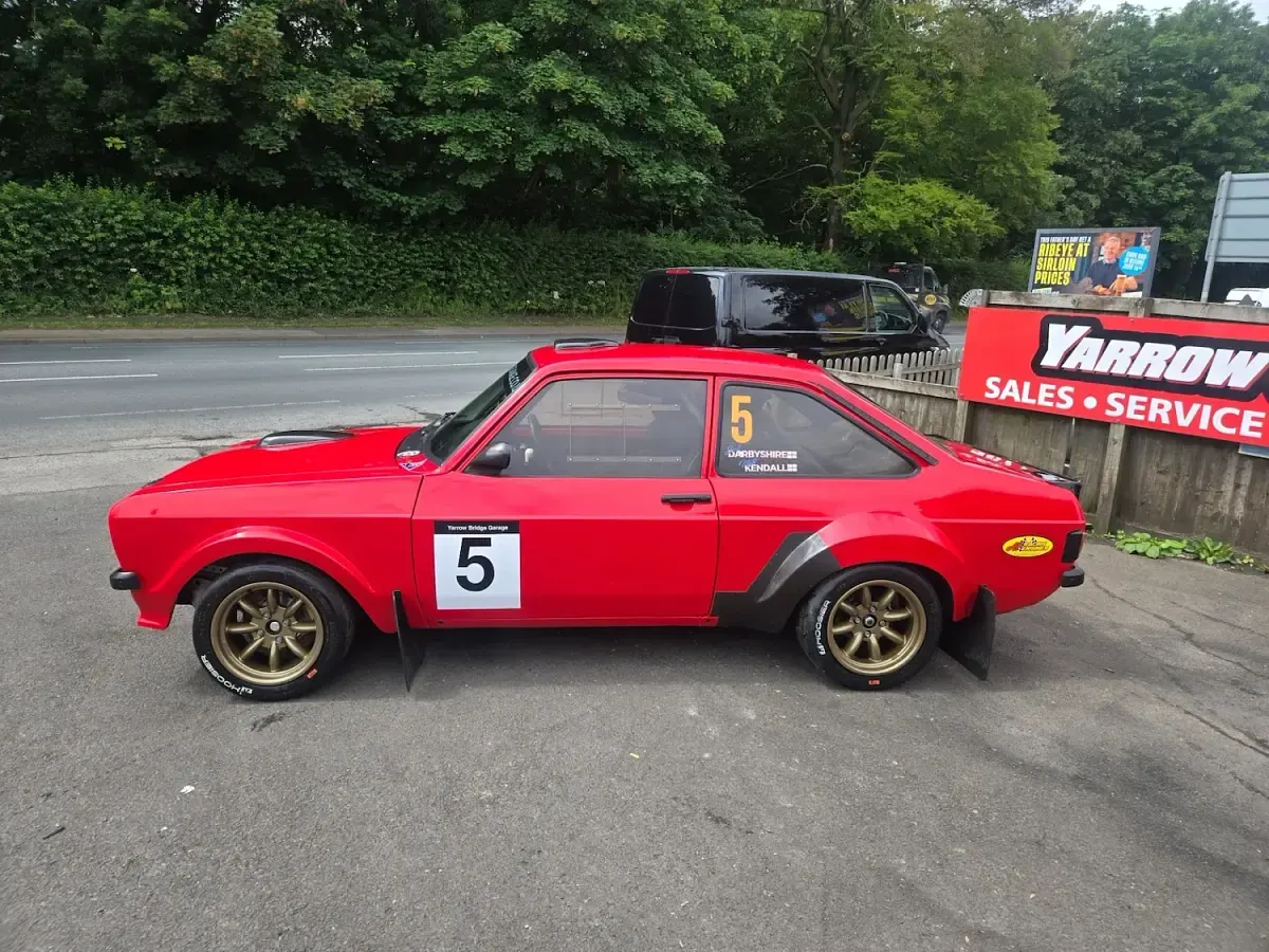 Used Ford Escort 273 HP (200 kW) 1980 Red Coupe
