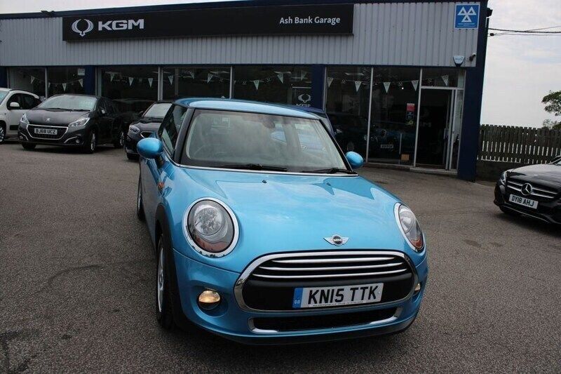 Blue Used 2015 Mini ONE Hatch Hatchback | £5,995 (Fair price) - Image 1/4