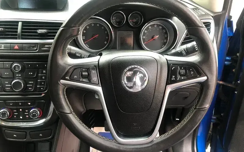 Used Vauxhall Mokka S 116 HP (85 kW) 2014 Blue SUV