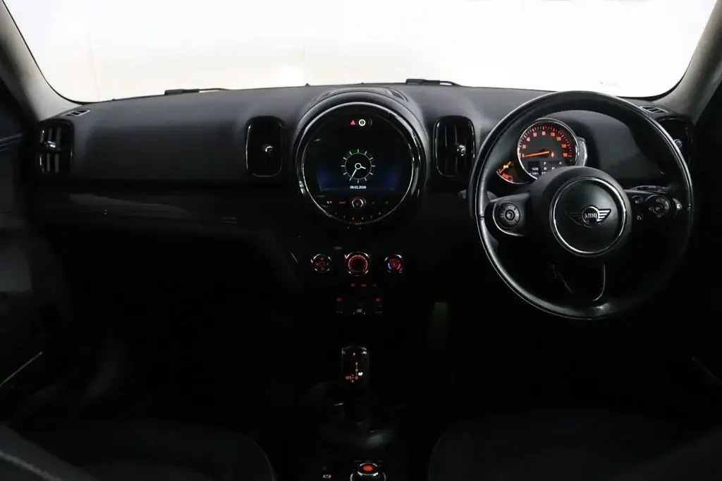 Used Mini Cooper 136 HP (100 kW) 2018 Blue Hatchback