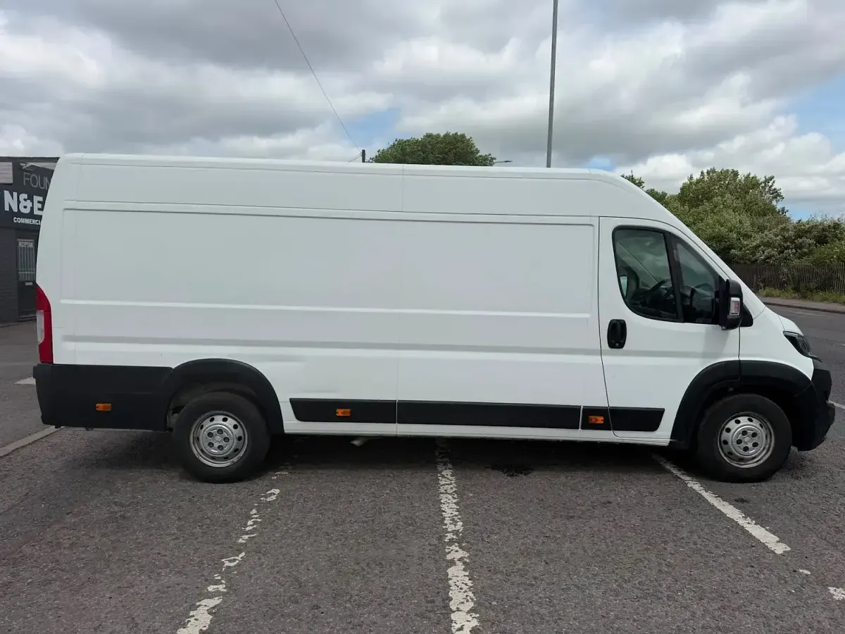 Used Peugeot Boxer 2020 White Van