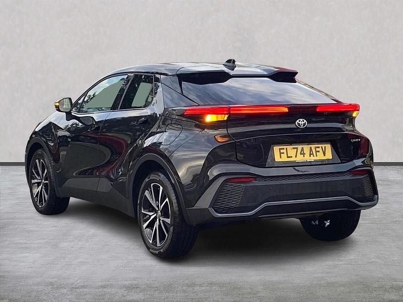 Used Toyota C-HR Design 223 HP (164 kW) 2024 Black SUV