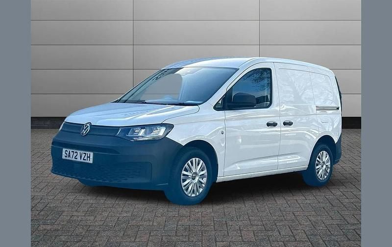 Usado VW Caddy 101 HP (74 kW) 2022 Branco Monovolume