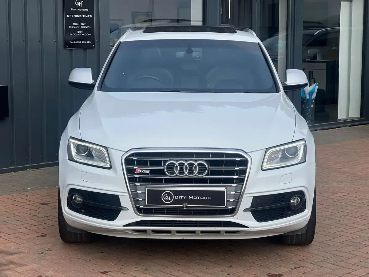 Used Audi SQ5 Comfort 326 HP (239 kW) 2016 White SUV