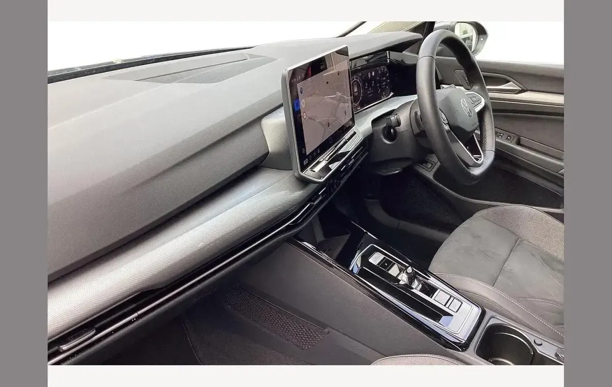 Used VW Golf VIII Style 204 HP (150 kW) 2025 Grey Hatchback