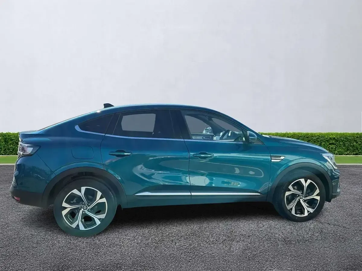 Used Renault Arkana Techno 142 HP (104 kW) 2024 Blue  SUV