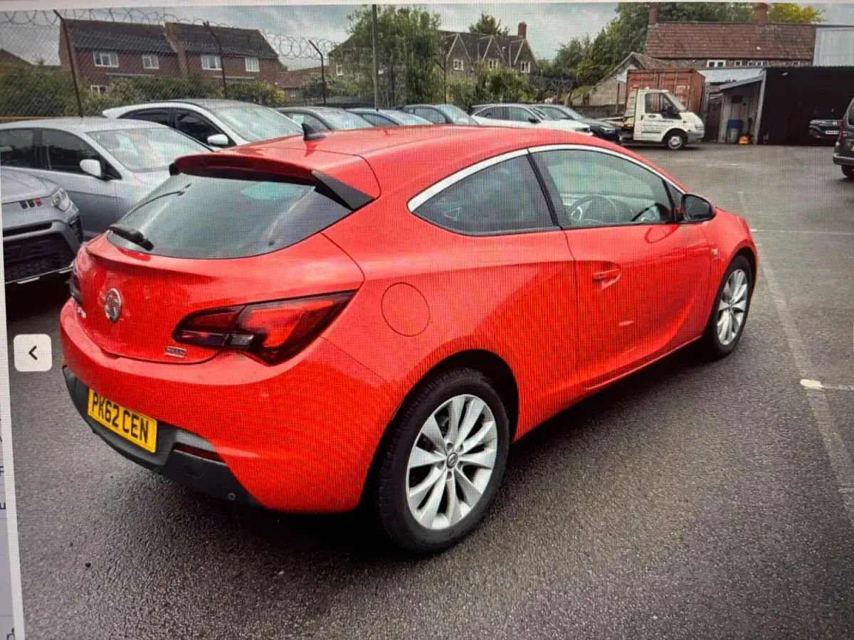 Used Vauxhall Astra GTC SRi 2013 Red Hatchback