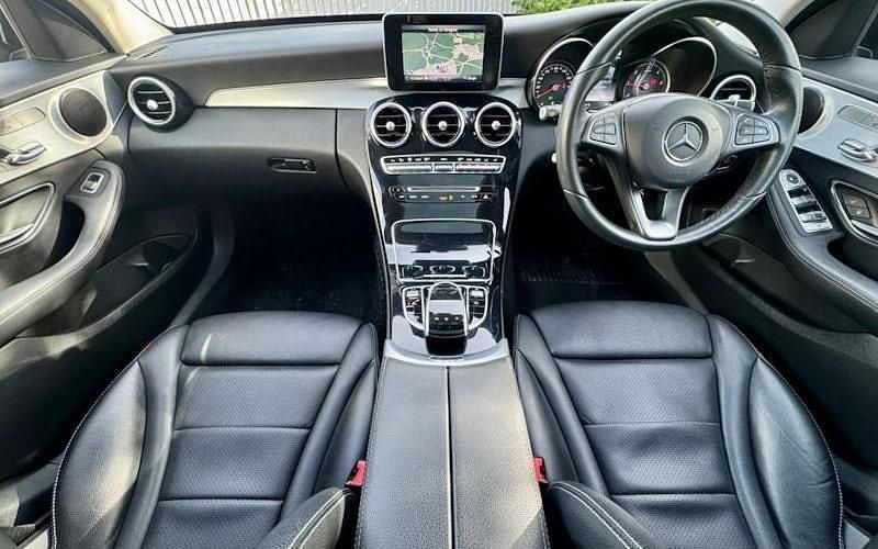 Used Mercedes C200 Premium 136 HP (100 kW) 2017 Grey Estate