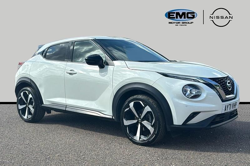 White Used 2021 Nissan Juke Tekna SUV | £12,195 (Fair price) - Image 1/3