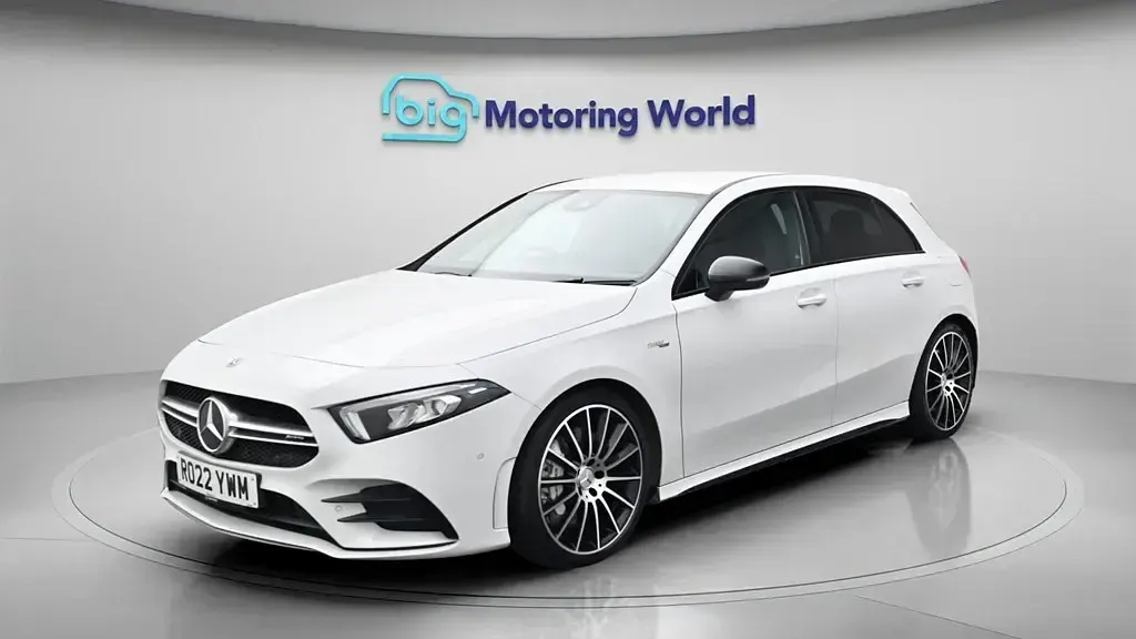Usado Mercedes A35 AMG Executive 306 CV (225 kW) 2022 Blanco Utilitario