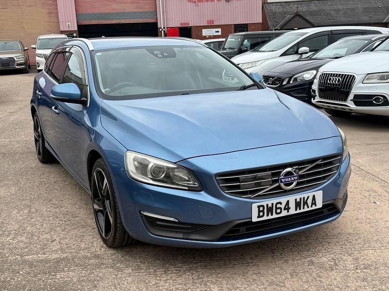 Used Volvo V60 150 HP (110 kW) 2014 Blue Estate