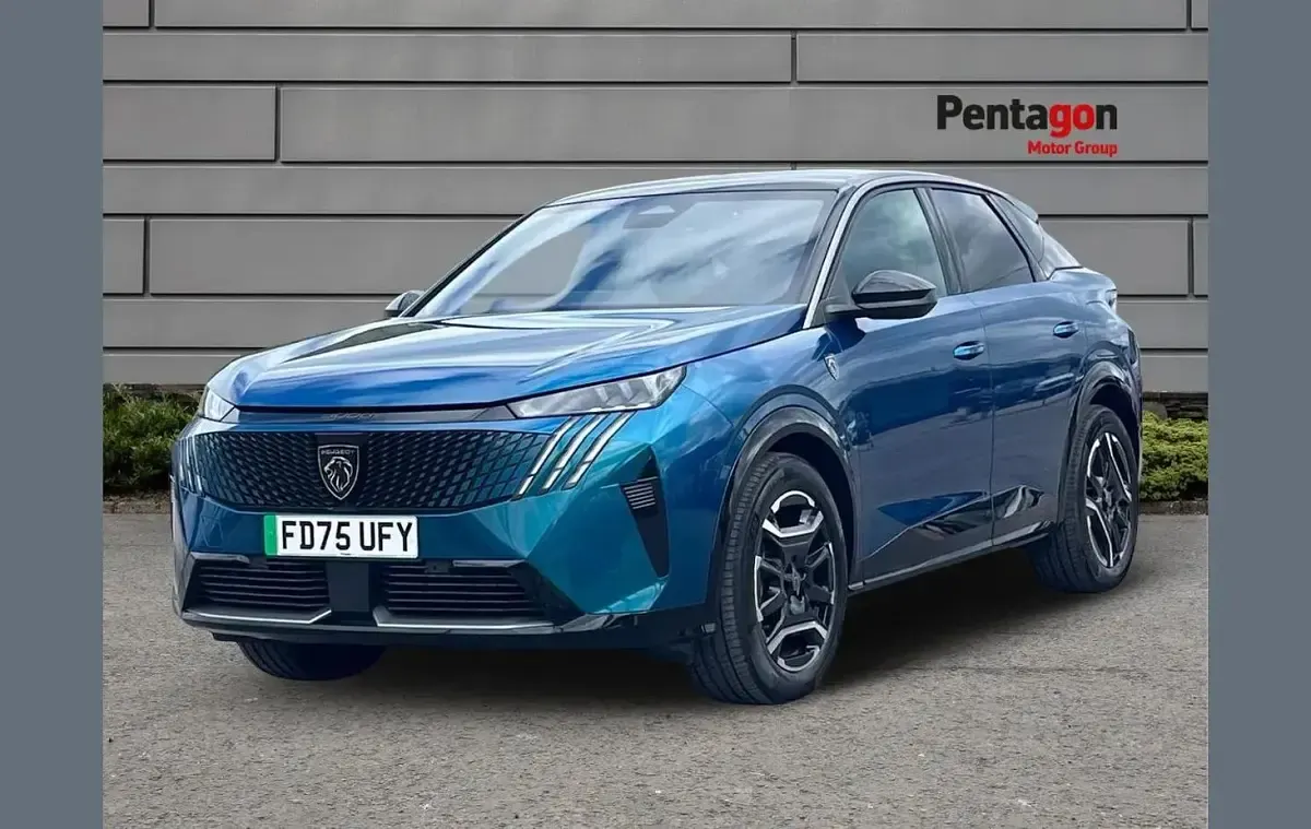 Used Peugeot e-3008 GTi 156 kW (213 HP) 2025 Blue SUV