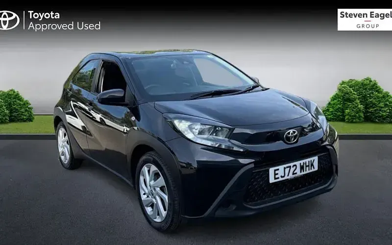 Used Toyota Aygo X PURE 72 HP (52 kW) 2025 SUV