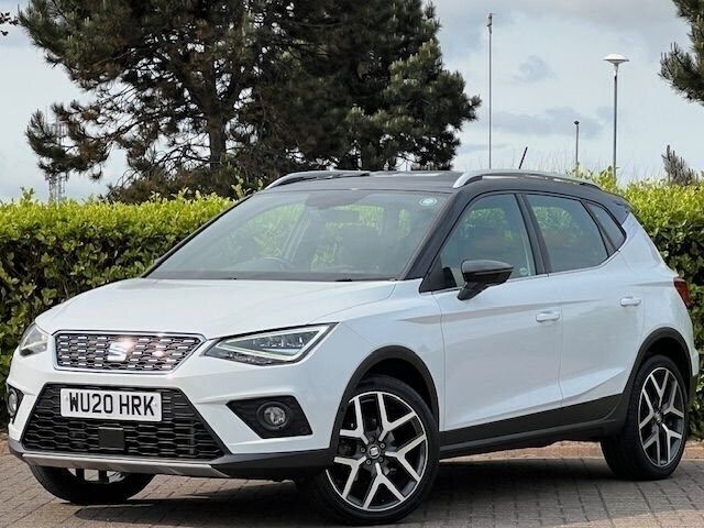 White Used 2020 Seat Arona XCELLENCE Lux SUV | £13,995 (Fair price) - Image 1/4
