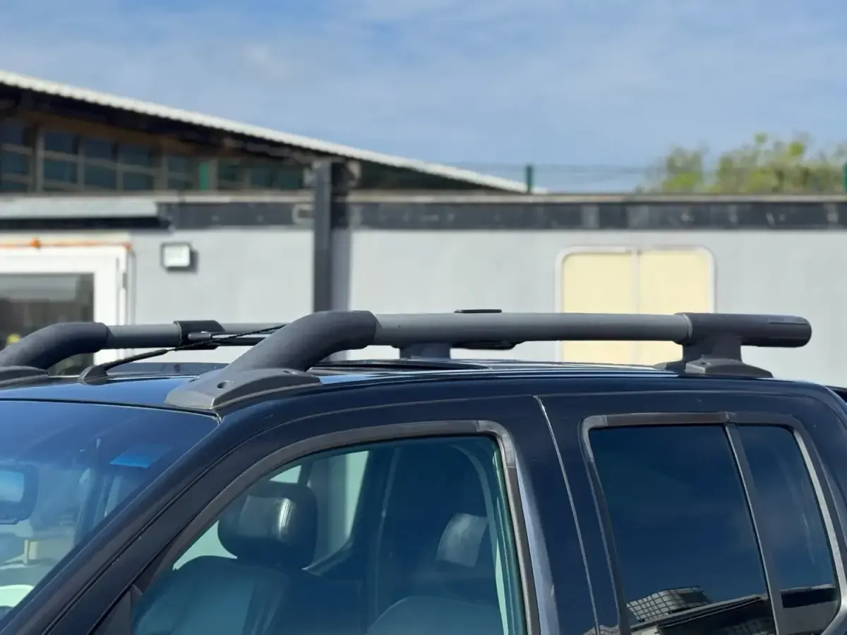 Usado Nissan Navara Tekna 190 CV (139 kW) 2011 Negro Pickup/Camioneta
