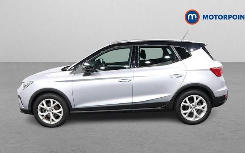 Used Seat Arona FR 110 HP (80 kW) 2023 Silver SUV