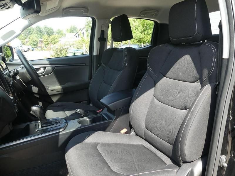 Black Used 2023 Isuzu D-Max Pickup | £23,995 (Super price) - Image 1/4