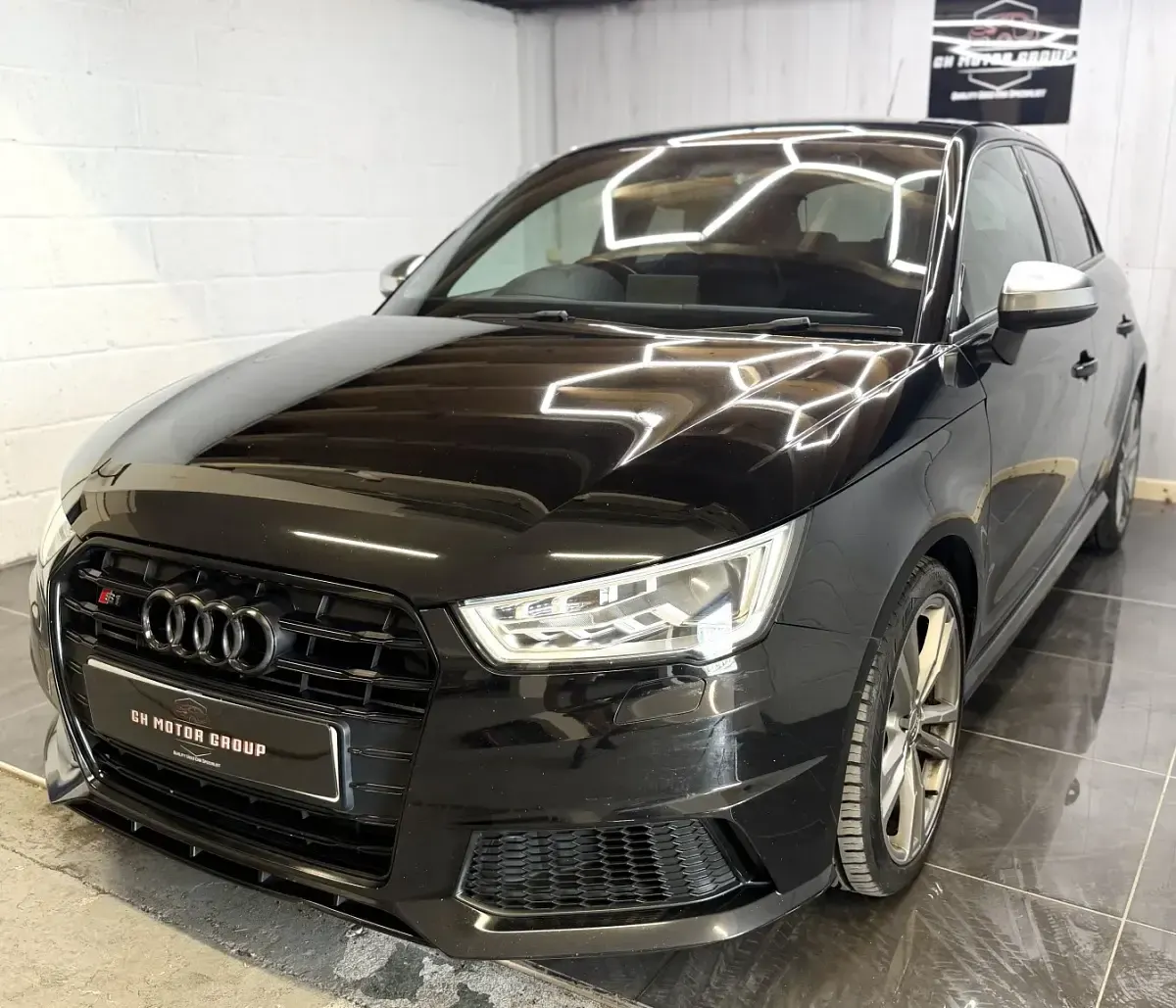 Used Audi S1 Comfort 231 HP (169 kW) 2015 Black Hatchback
