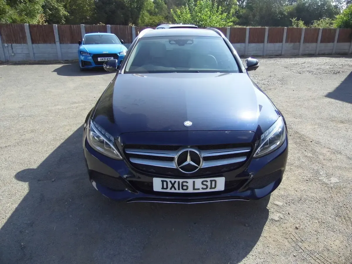 Used Mercedes C350e 2016 Blue Estate