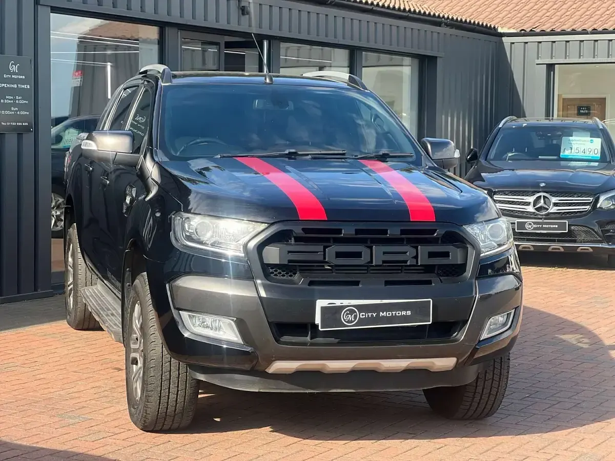 Used Ford Ranger Wildtrack 200 HP (147 kW) 2017 Black Pickup
