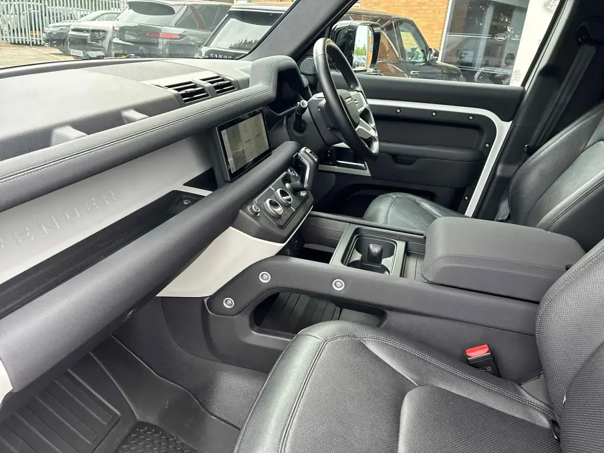 Used Land Rover Defender SE 2023 White SUV