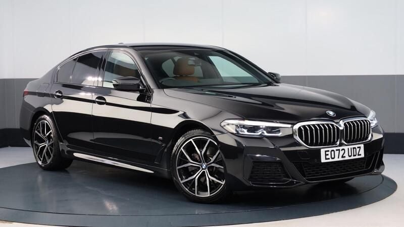 Black Used 2022 BMW 520 M Sport | £33,000 (Fair price) - Image 1/4