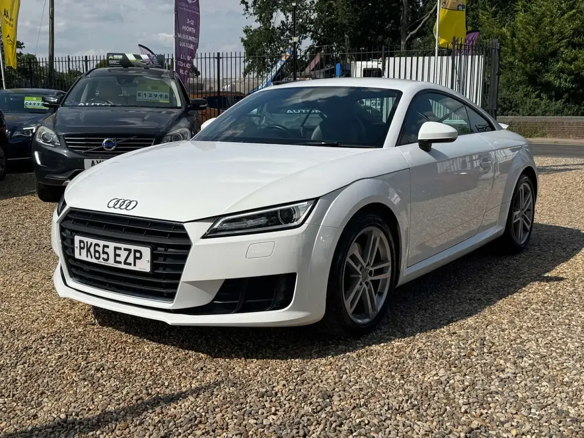 Used Audi TT Sport 184 HP (135 kW) 2015 White Coupe