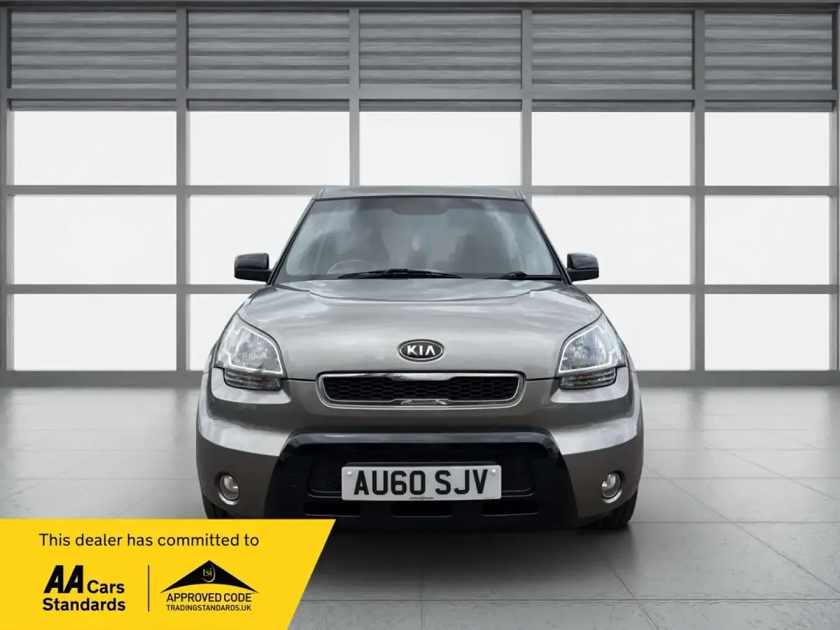 Usado Kia Soul 126 CV (92 kW) 2010 Plateado SUV