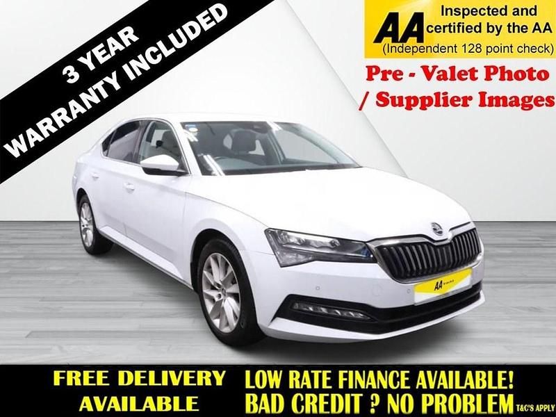 White Used 2022 Skoda Superb SE Technology Hatchback | £19,795 (Fair price) - Image 1/4
