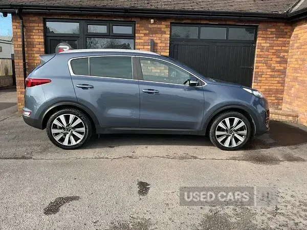 Used Kia Sportage 114 HP (83 kW) 2018 Blue SUV
