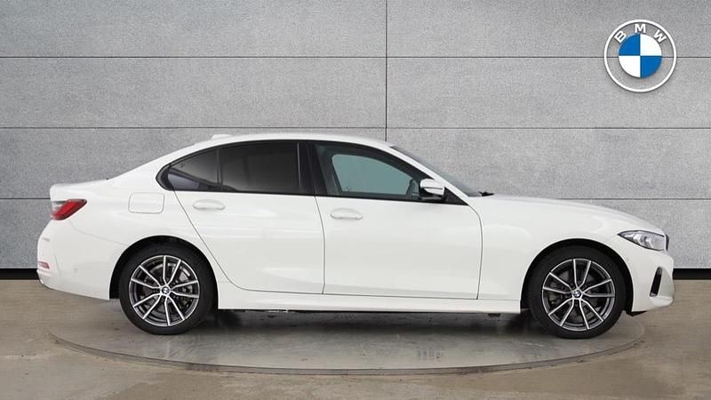Used BMW 330e Sport Line 288 HP (211 kW) 2025 White