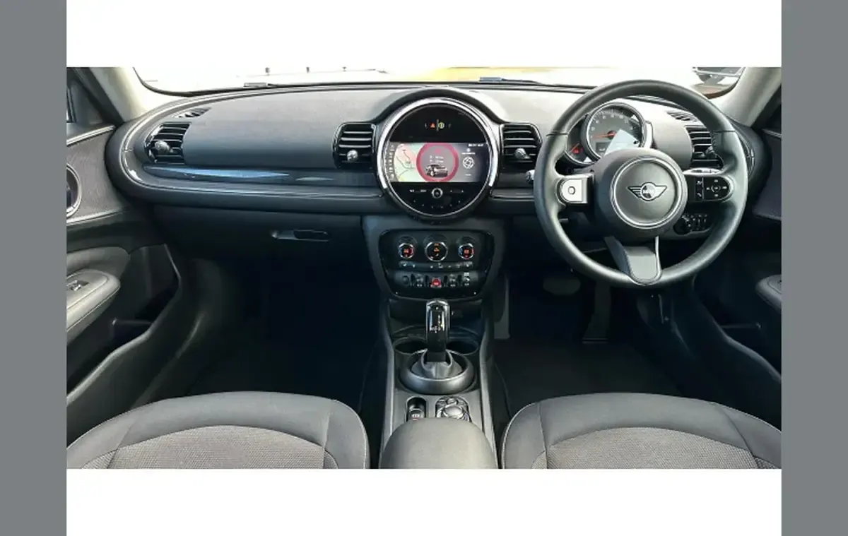 Used Mini Cooper Clubman Classic 136 HP (100 kW) 2022 Black Estate