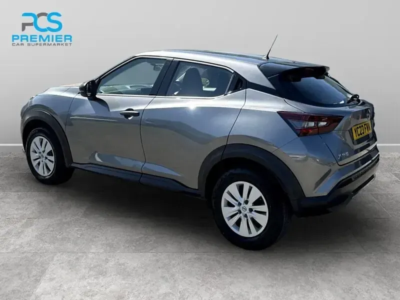Używany Nissan Juke Visia 2023 Szary SUV
