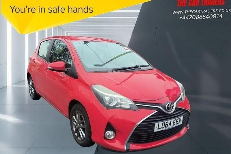 Red Used 2014 Toyota Yaris Multidrive S Hatchback | £8,188 (Fair price) - Image 1/1