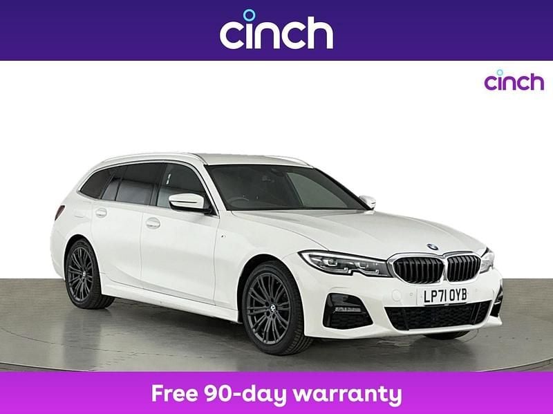White Used 2022 BMW 318 M Sport Estate | £18,999 (Super price) - Image 1/3