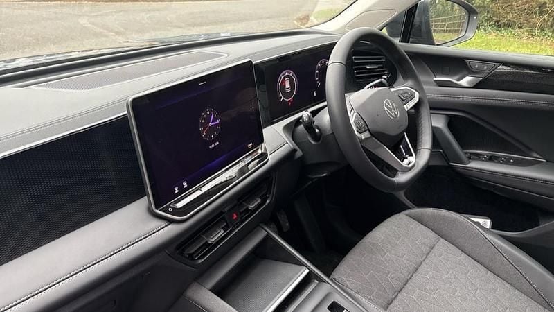 Used VW Tiguan Match 150 HP (110 kW) 2025 Dolphin grey metallic SUV