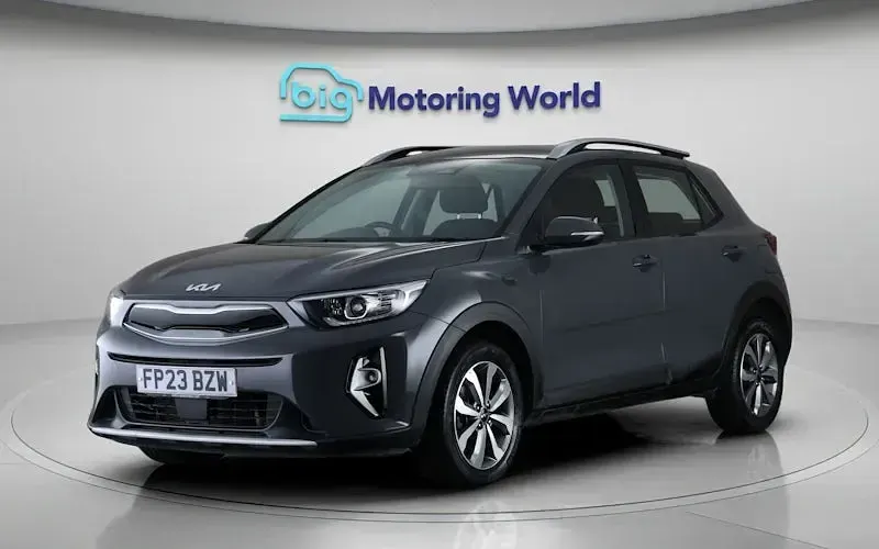 Used Kia Stonic 101 HP (74 kW) 2023 Grey SUV