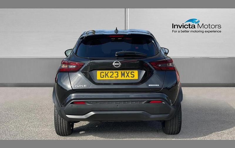 Used Nissan Juke Tekna 143 HP (105 kW) 2023 Black SUV