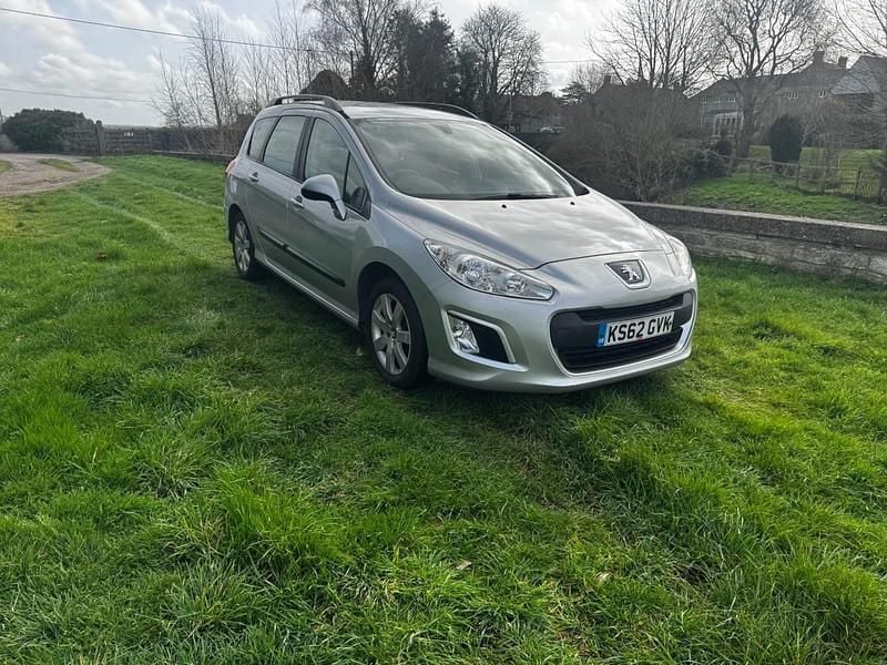 Used Peugeot 308 2013 Silver Estate