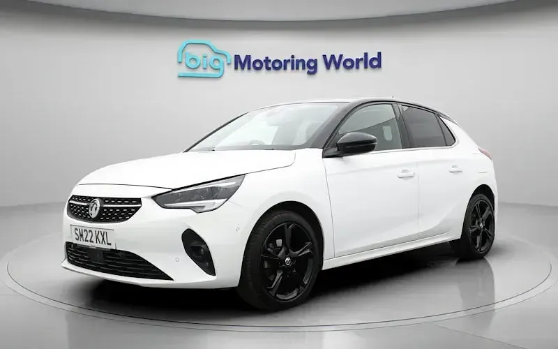 Used Vauxhall Corsa Edition 75 HP (55 kW) 2022 White Hatchback