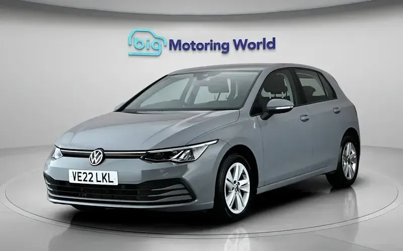 Used VW Golf VIII Life 131 HP (96 kW) 2024 Hatchback