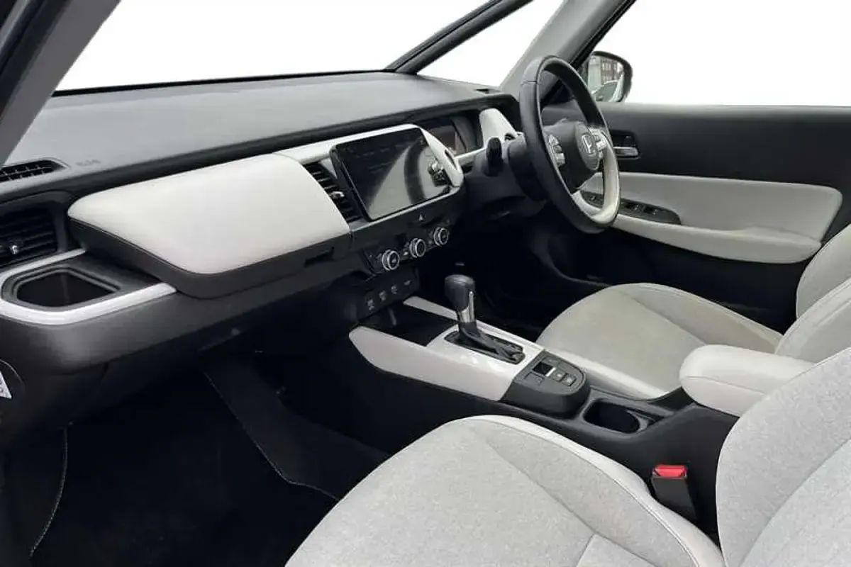 Used Honda Jazz Hybrid 109 HP (80 kW) 2022 Black Hatchback
