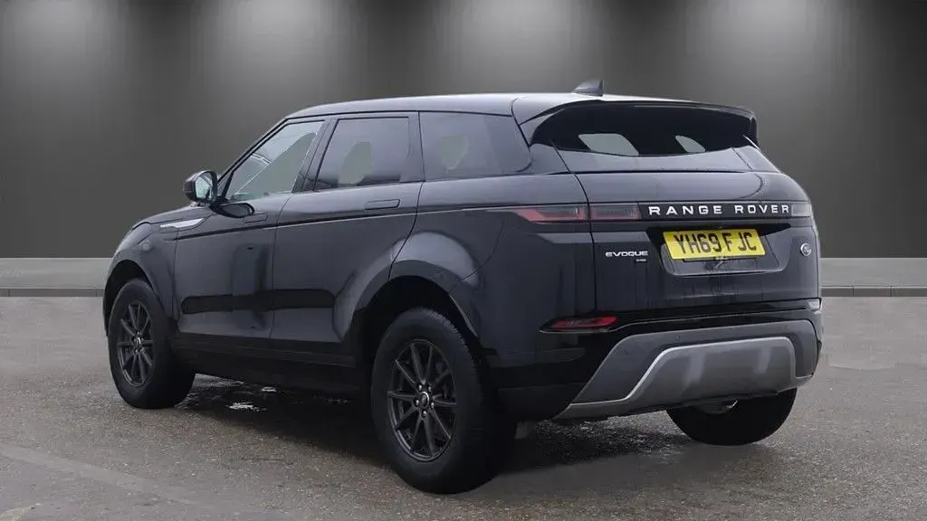 Used Land Rover Range Rover evoque S 150 HP (110 kW) 2019 Black SUV