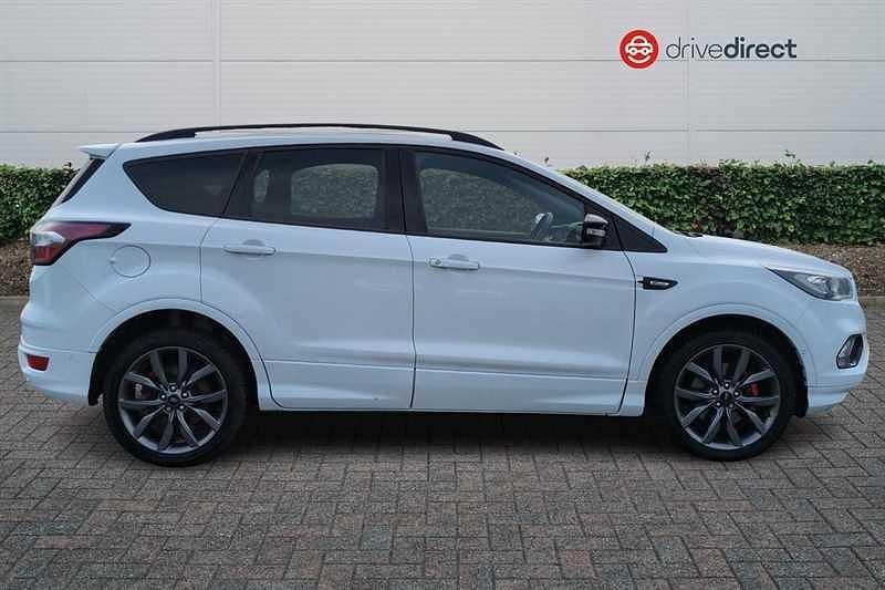 Used Ford Kuga ST-Line 179 HP (131 kW) 2019 White SUV