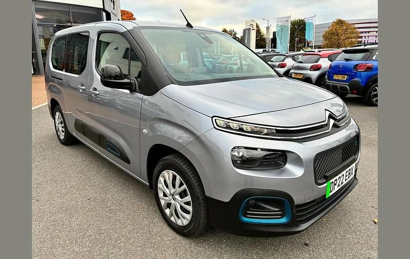 Grey Used 2022 Citroën e-Berlingo Feel MPV | £16,995 (A bit pricey) - Image 1/2