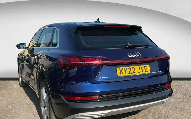 Used Audi e-tron Advanced 300 kW (408 HP) 2022 Blue SUV