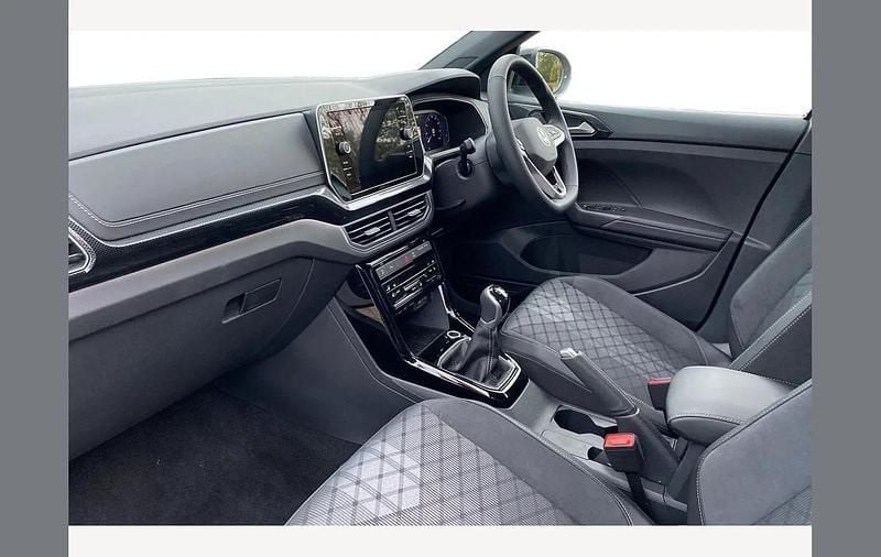 Used VW T-Cross Black Edition 115 HP (84 kW) 2025 Pure white SUV